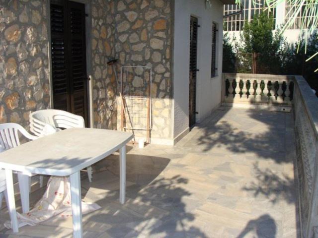 Apartmani Svetina Vodice Bagian luar foto