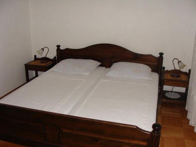 Apartmani Svetina Vodice Bagian luar foto